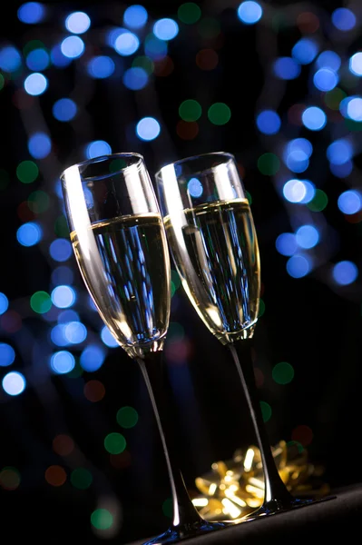 Dekorasyonu ile şampanya bardağı — Stok fotoğraf