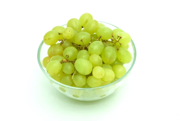 Winogron miska na białym tle — Zdjęcie stockowe