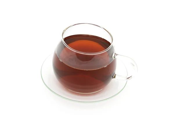 Šálek černého čaje izolovaný na bílém — Stock fotografie