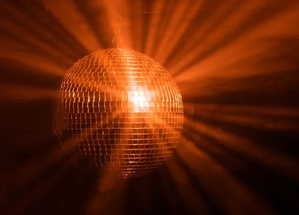 Disco bal met stralen in nevel — Stockfoto
