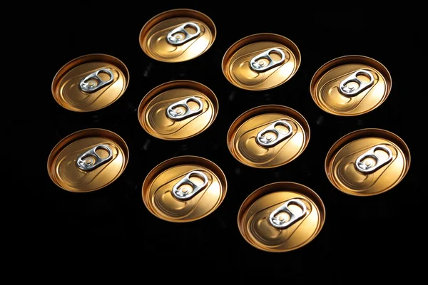 Grupo de latas de bronze — Fotografia de Stock