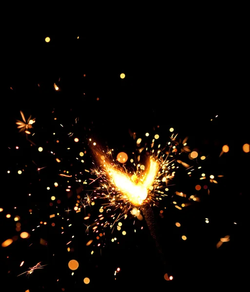 Brandende sparkler — Stockfoto