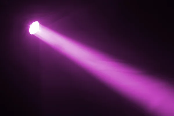Фіолетовий spotlight — стокове фото