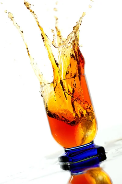 ウイスキーのしぶき — ストック写真