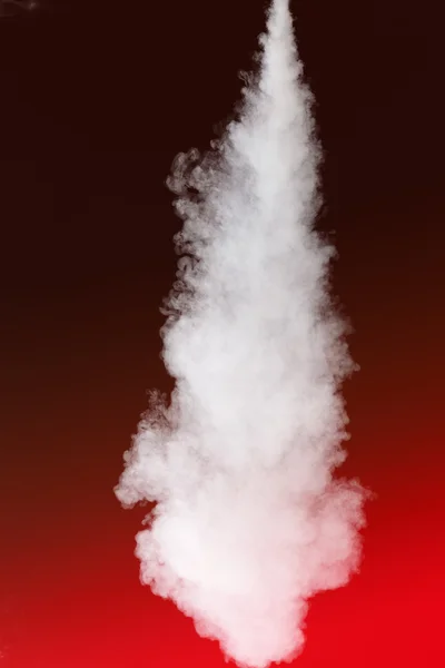 Πυκνό ρεύμα ομίχλης — Φωτογραφία Αρχείου