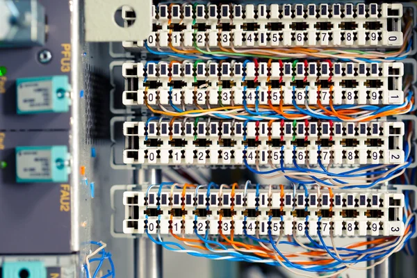 Panel de centralita con cables —  Fotos de Stock