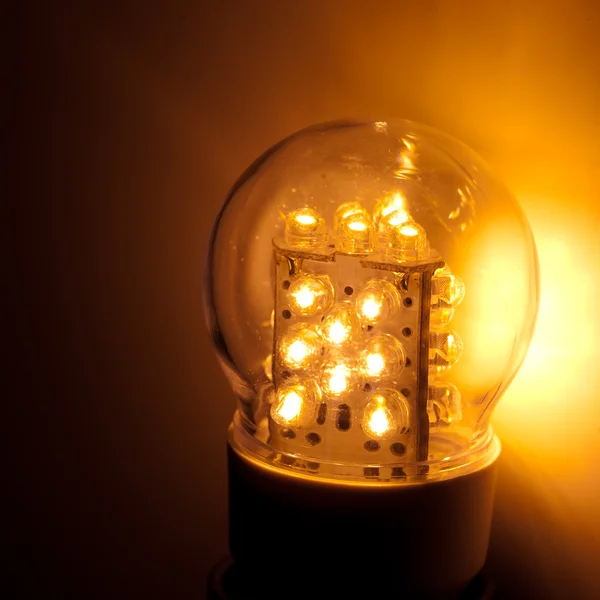 Onder leiding van lamp licht — Stockfoto