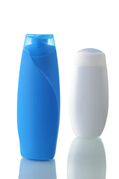 Bottiglie di shampoo isolate — Foto Stock