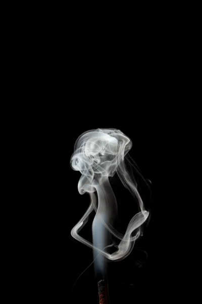 Fumaça isolada em preto — Fotografia de Stock