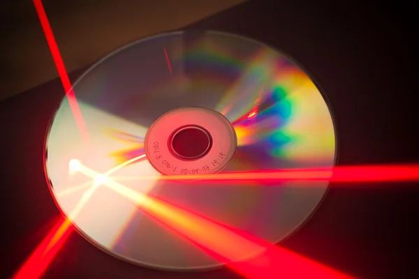 Laser ray pada disk — Stok Foto