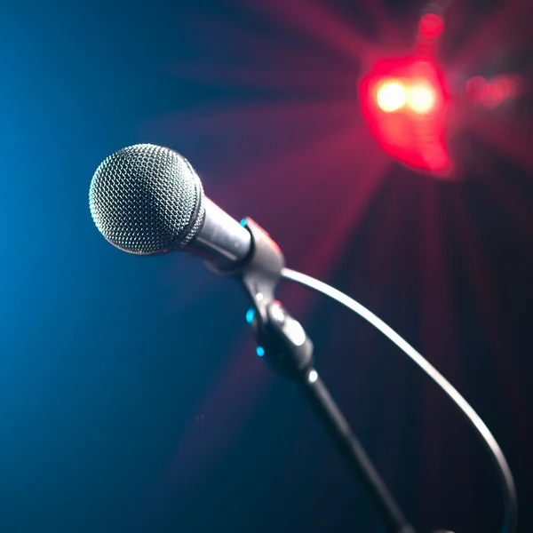 Караоке-микрофон — стоковое фото