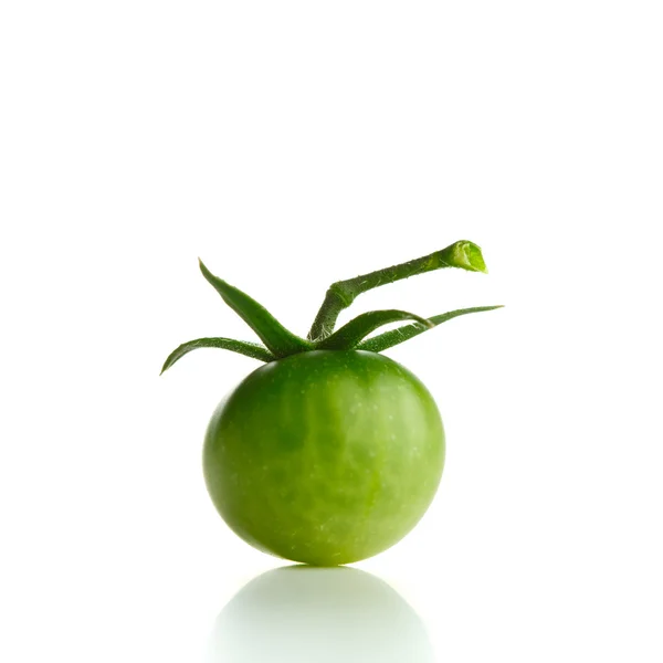 Πράσινο άγουρος ντοματίνια — Φωτογραφία Αρχείου