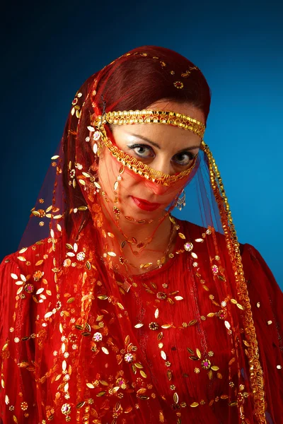 Красива жінка мусульманських — стокове фото