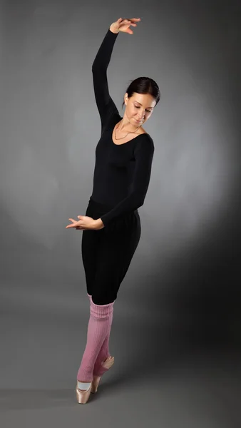 Posing ballet dancer — Stock Photo, Image