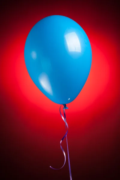 Feestelijke blauwe luchtballon — Stockfoto