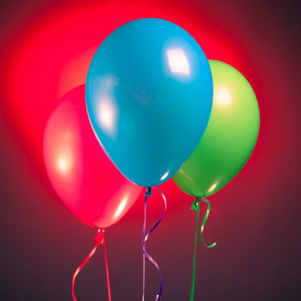 Святкові різнокольорові повітряні кульки rgb — стокове фото