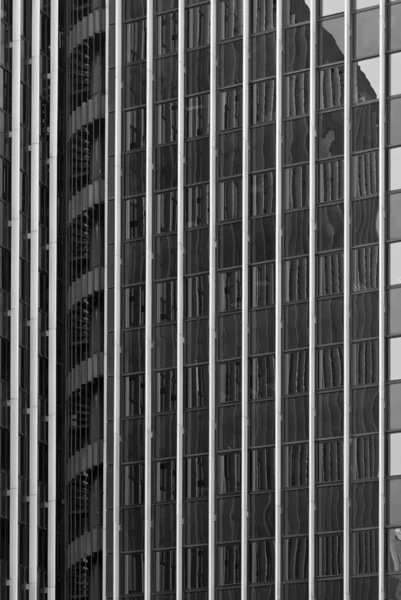 Moderne Gebäude in Madrid. — Stockfoto