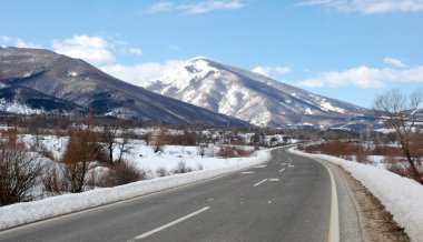 Kışın yol