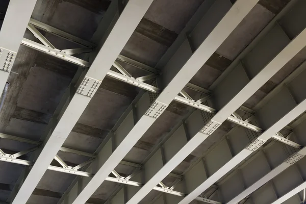 Структура железного моста — стоковое фото