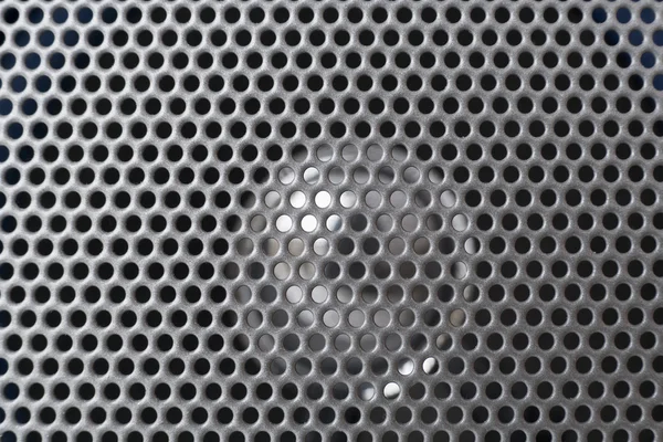 Kugelförmiger silberner Lautsprechergitter — Stockfoto