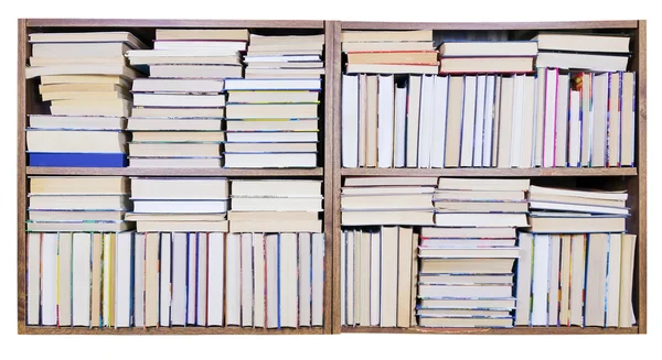 Oude boeken op een plank — Stockfoto