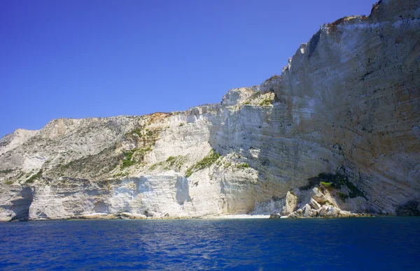 Rosto de penhasco na ilha de Zakynthos — Fotografia de Stock