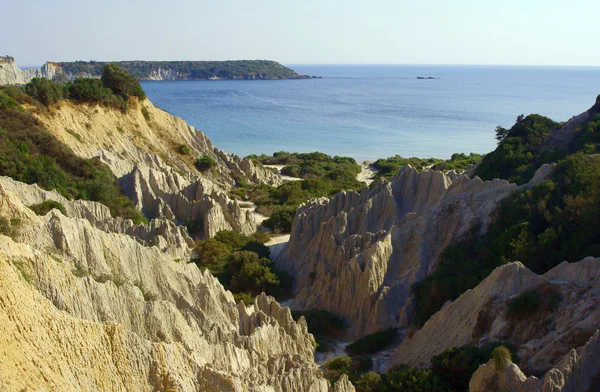 Stein på kysten på øya Zakynthos – stockfoto