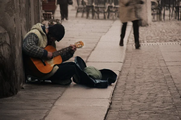Musicista di strada a Mantova — Foto Stock