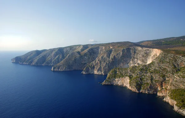 ギリシャ、ザキントス島の崖の顔 — ストック写真