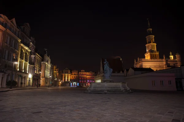 Vieux marché la nuit à Poznan — Photo