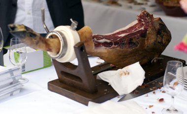 Jamon Iberico (jambon) ham