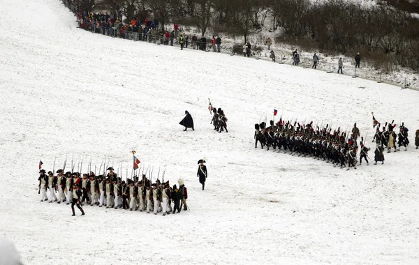 TVAROZNA, CZECH REPUBLIC - DECEMBER 3: History fans in military — Stock Photo, Image