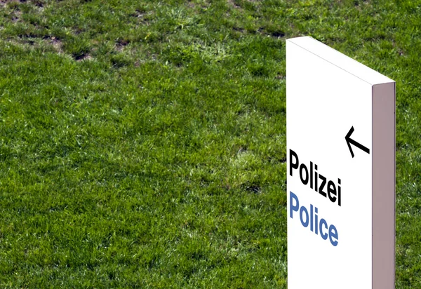 Zur Polizei — Stock Photo, Image
