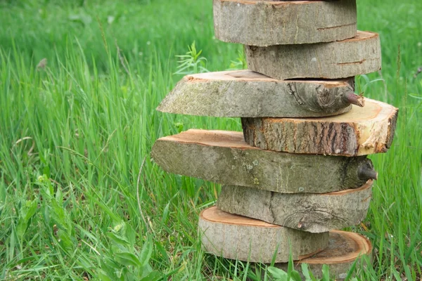 Dřevěná piramide bilance — Stock fotografie