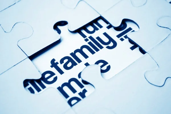 Familienpuzzle — Stockfoto