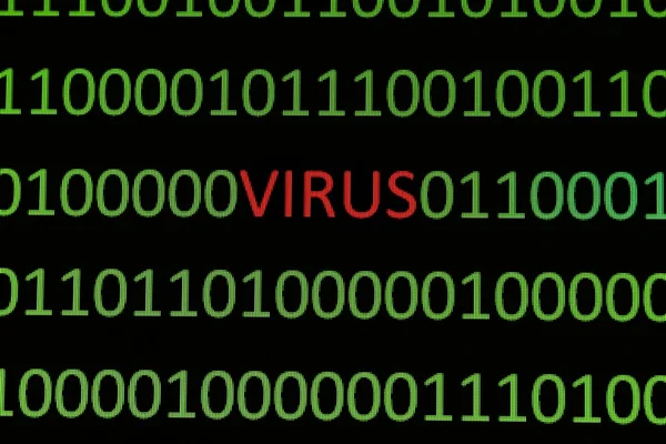 Virus en datos binarios — Foto de Stock