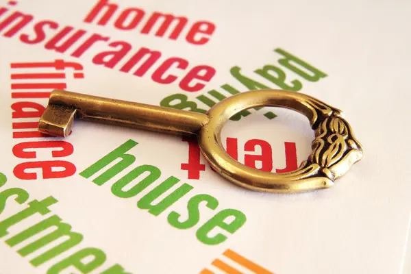 Koncepcja domu i klucz — Zdjęcie stockowe