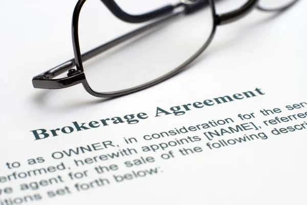 Broker agreement — Stock Photo, Image