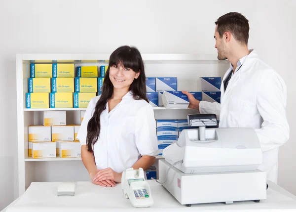 Portrait of two pharmacists — Stock Photo, Image