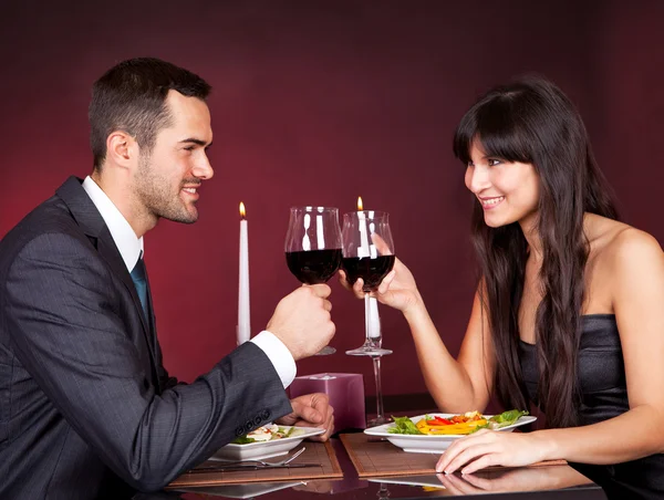 Couple at romantic dinner in restaurant — Stock Photo, Image