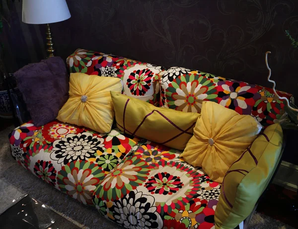 Färgglad soffa — Stockfoto
