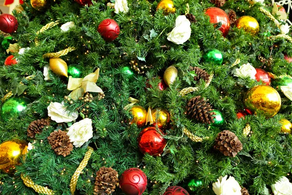 Adornos del árbol de Navidad —  Fotos de Stock