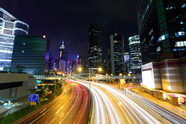 Traffic in city at night — Stock Photo, Image