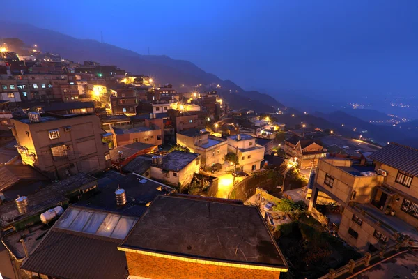 Чиу фен село вночі, на Тайвані — стокове фото