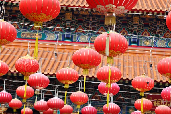 Rode lantaarn in Chinese tempel — Stockfoto