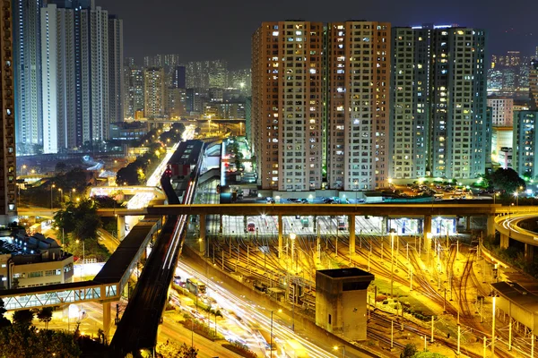 Cidade à noite — Fotografia de Stock