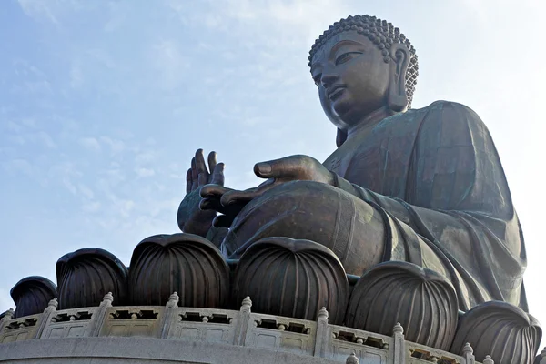 Tian tan Boeddha — Stockfoto