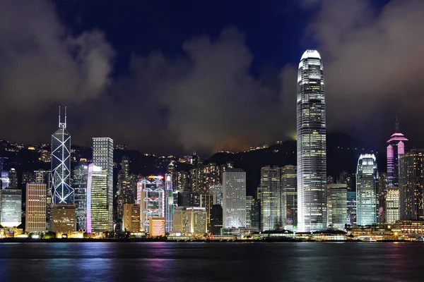 Χονγκ Κονγκ η θέα στο λιμάνι το βράδυ — Φωτογραφία Αρχείου