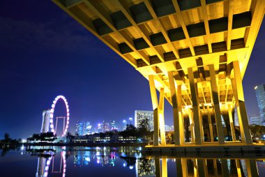 Singapur, gece