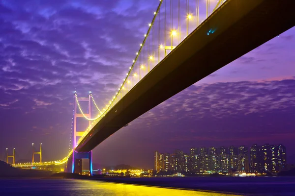 Puente Tsing Ma por la noche — Foto de Stock